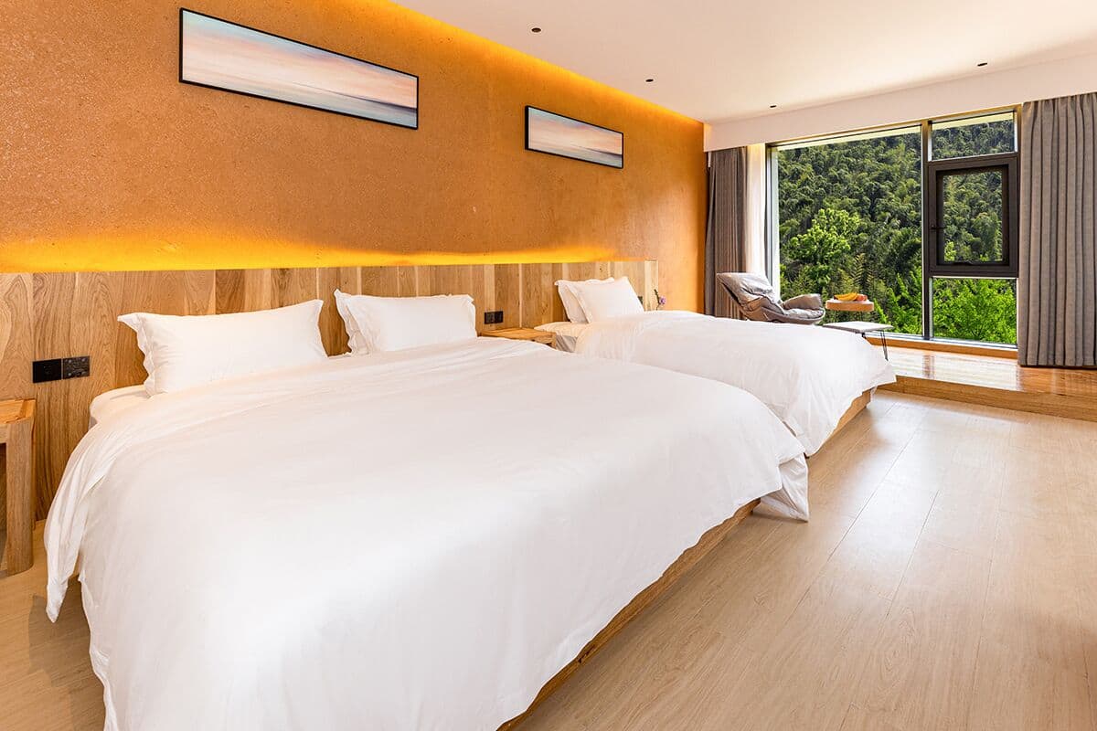 Premier Quadruple Room, Mountain View