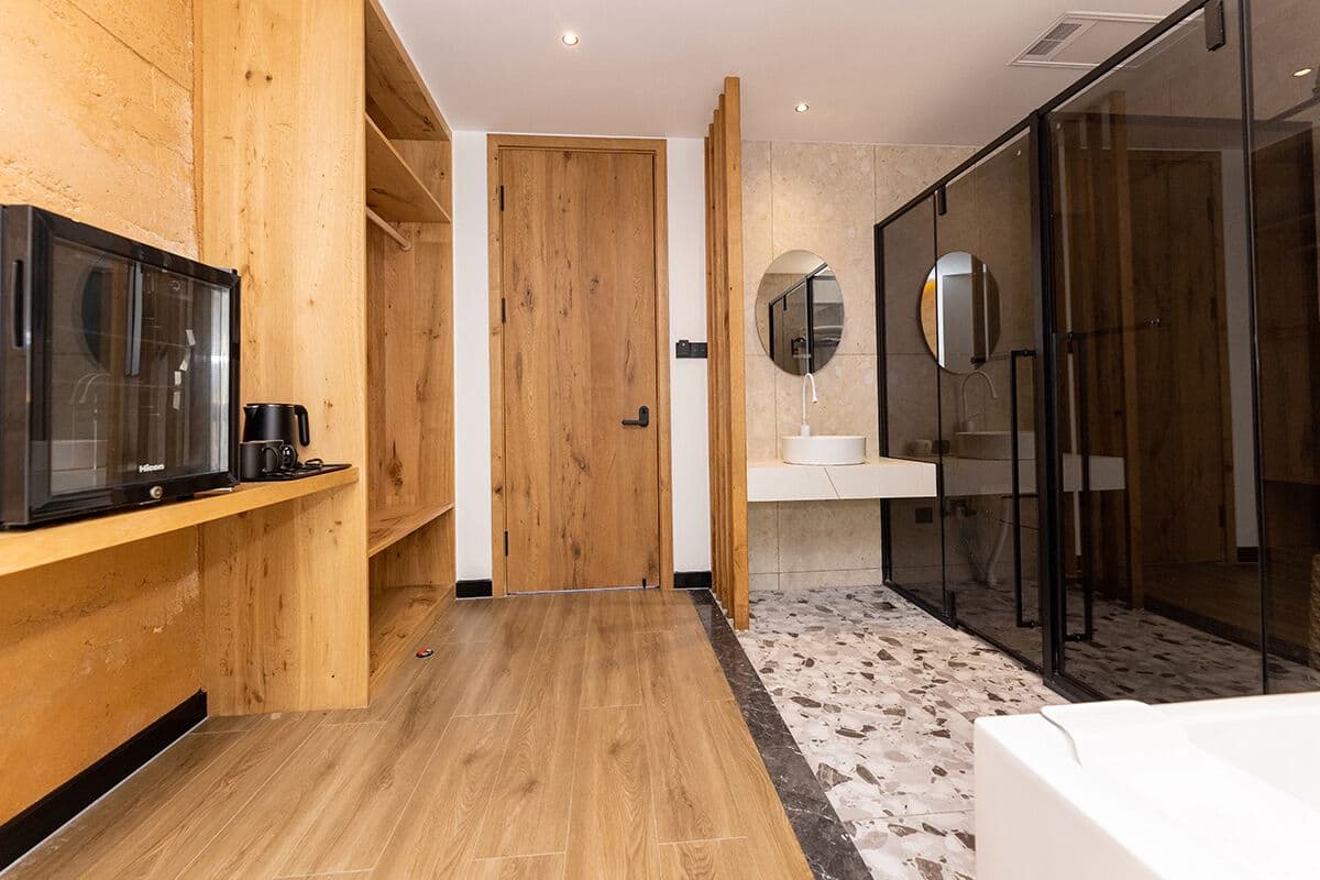 Comfort Twin Room, Mountain View | Bathroom