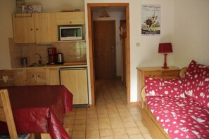 Apartment | Living room - Voinettes Vnb3 Telecabine & Mountain 4 Pers (Chatel)