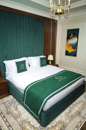 Deluxe Double Room, Balcony - Aliz Boulevard Hotel (Samarkand)