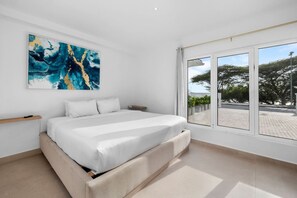 10 bedrooms, desk, iron/ironing board, travel crib