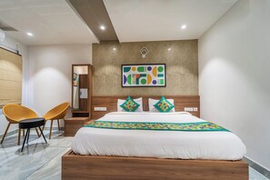 Standard Room | Individually furnished, desk, blackout drapes, iron/ironing board - Treebo MR Motel, 10 Mins To Airport (Iritty)