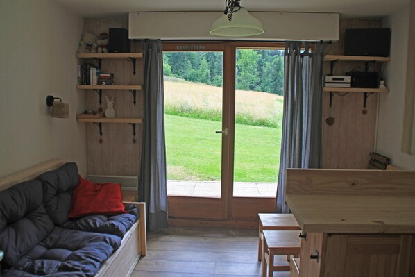 Living room - Myrtilles MR7 Telecabine & Nature 4 Pers (Chatel)