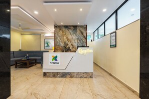 Reception - Treebo Premium Ocean Echo, Visakhapatnam (Visakhapatnam)