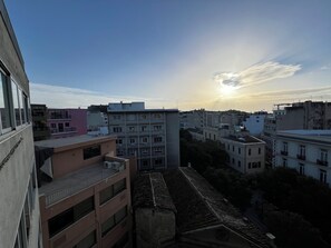 Apartment, City View | Pemandangan dari bilik