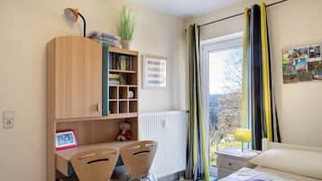 2 Schlafzimmer, Bügeleisen/Bügelbrett, kostenloses WLAN, Bettwäsche