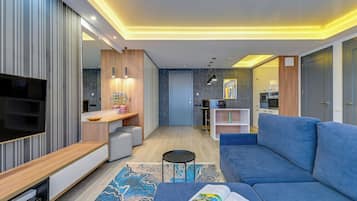 Deluxe Apartment | 1 bedroom, hypo-allergenic bedding, individually decorated