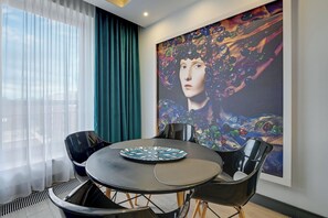 Appartement Deluxe | 1 chambre, literie hypoallergénique, décor unique, ameublement unique
