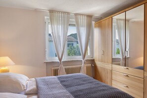 2 habitaciones, wifi gratis y ropa de cama 