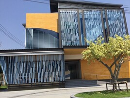 Superior Twin Room | Desk, laptop workspace, blackout drapes, free WiFi