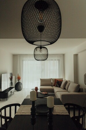 Laptop workspace, iron/ironing board, free WiFi - MGM Residencies (Athens)