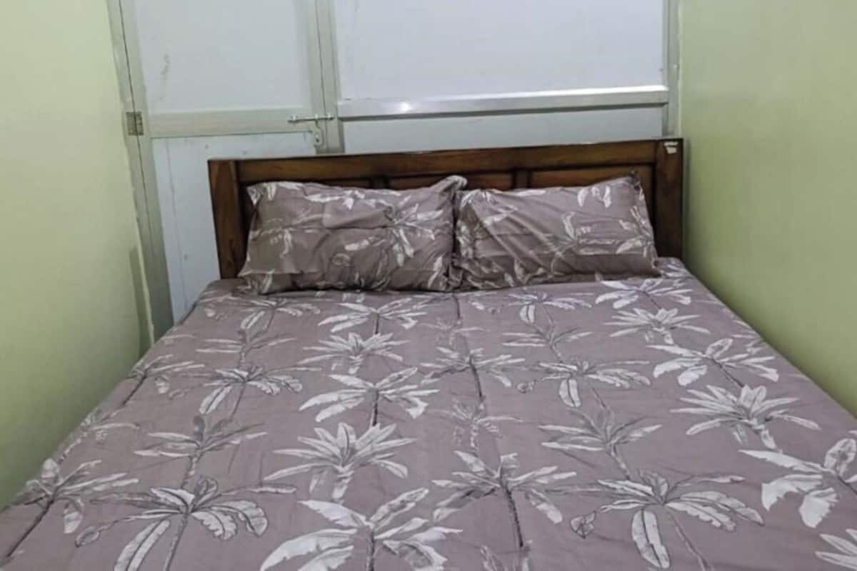 Habitación Royal, vista a la ciudad | Wifi gratis y ropa de cama
