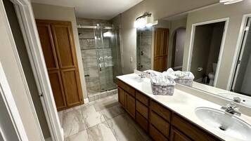 Hair dryer, towels, soap, toilet paper