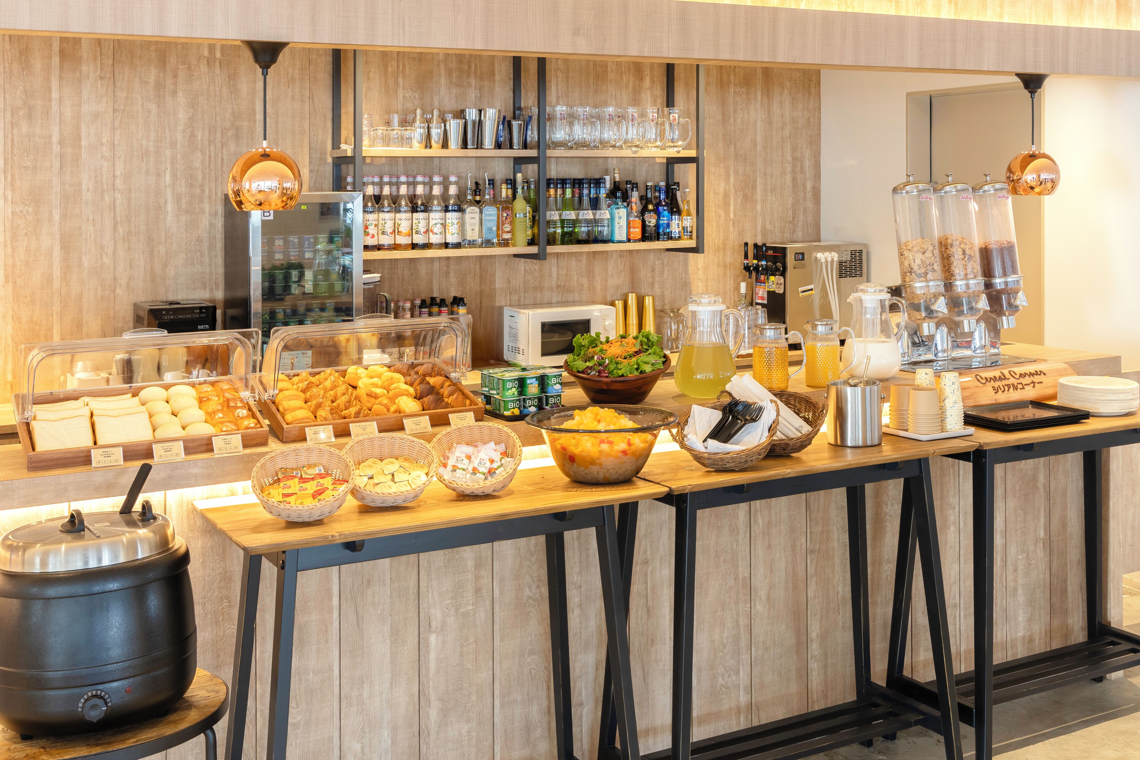 Café da manhã com buffet todos os dias mediante uma taxa