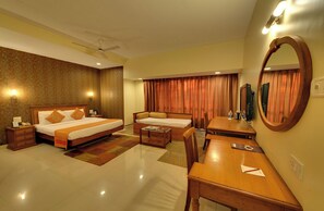 Luxe suite | 1 slaapkamer, een bureau, een laptopwerkplek, gratis wifi