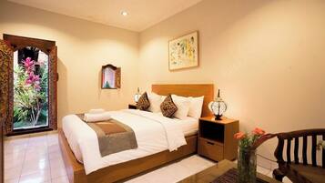 Standard Room, Balcony | 1 bedroom, desk, laptop workspace, free WiFi