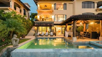 House | 4 bedrooms, Internet