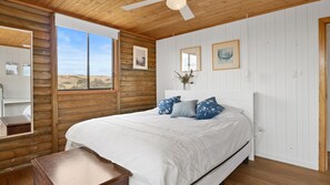 2 bedrooms, iron/ironing board, internet - The Log Cabin - 2 Scenic View Drive, Second Valley (Second Valley)