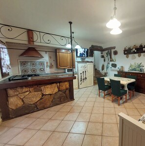 Interior - Two-room Apartment With Parking Space (Rio)