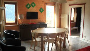 Apartment | Living room