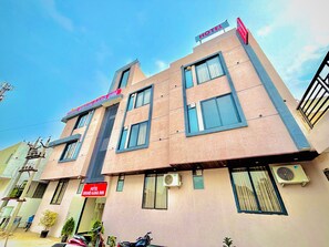 Front of property – evening/night