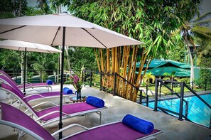 15 outdoor pools - The Kings Villa (Kandy)