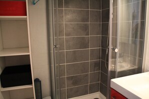 Ferienhaus | Badezimmer