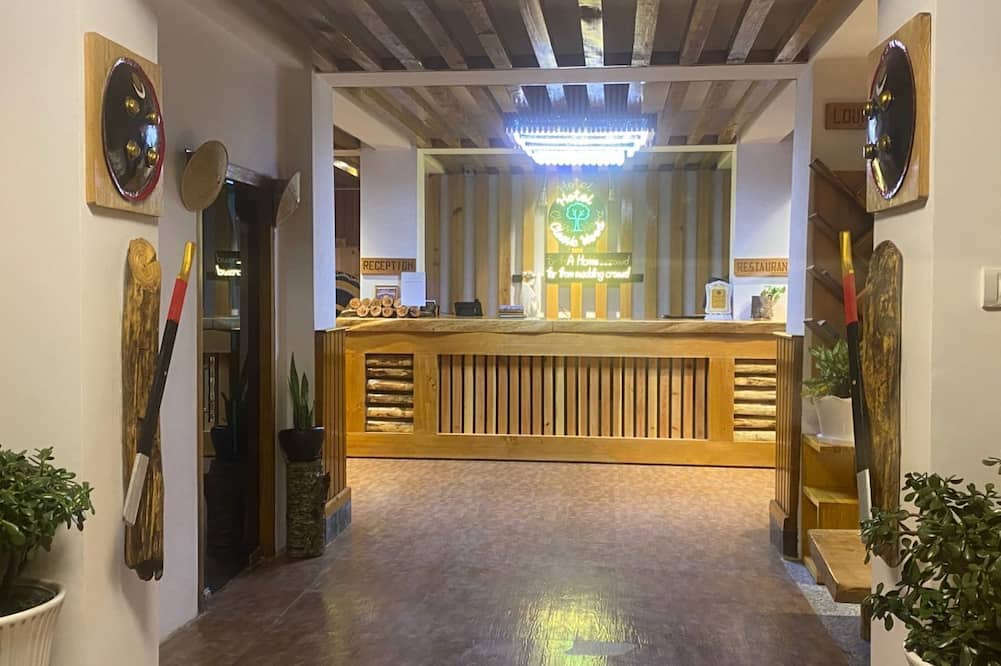 Hotel Classic Wood