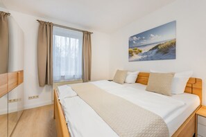 1 quarto, Wi-Fi de cortesia, roupa de cama