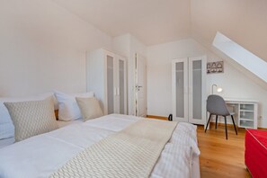 3 chambres, lit parapluie, Wi-Fi gratuit, draps fournis
