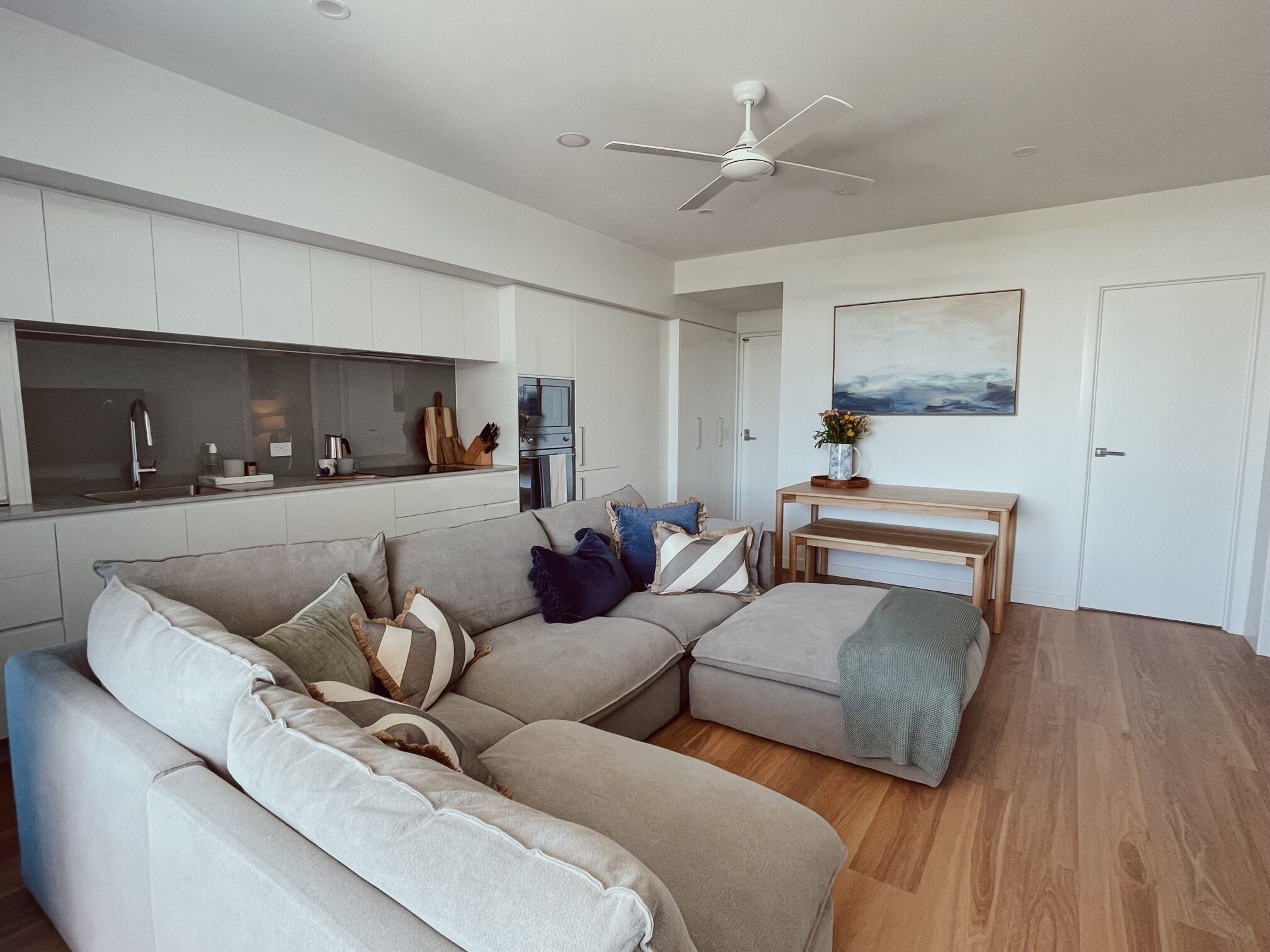 スマートテレビ、書庫