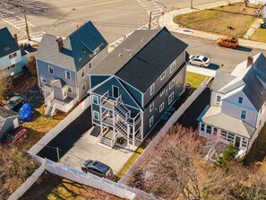 Exterior - 60-1 4BR Boston - Cozy New Apt near Franklin Park (Boston)