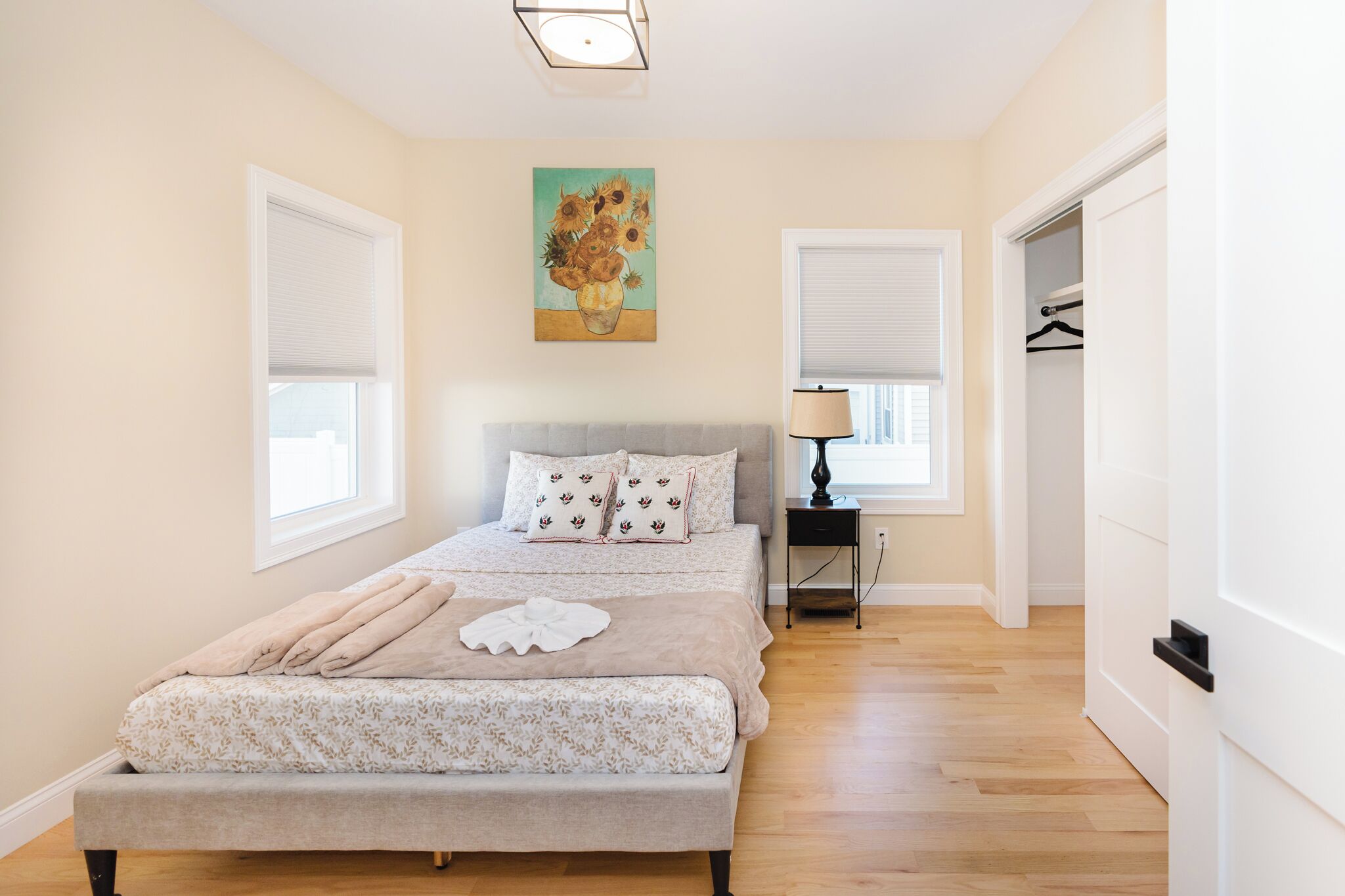 4 bedrooms, in-room safe, free WiFi, bed sheets