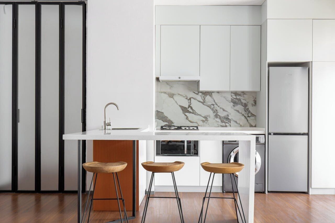 Luxury Apartment, Balcony, City View | Living area