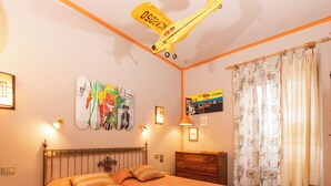 Desk, laptop workspace, free WiFi - Albergo La Felicina  (San Piero A Sieve)