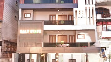 住宿正面