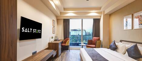 Desk, laptop workspace, soundproofing, iron/ironing board