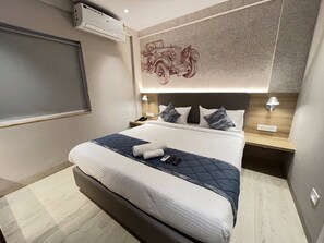 Luxury Room, City View