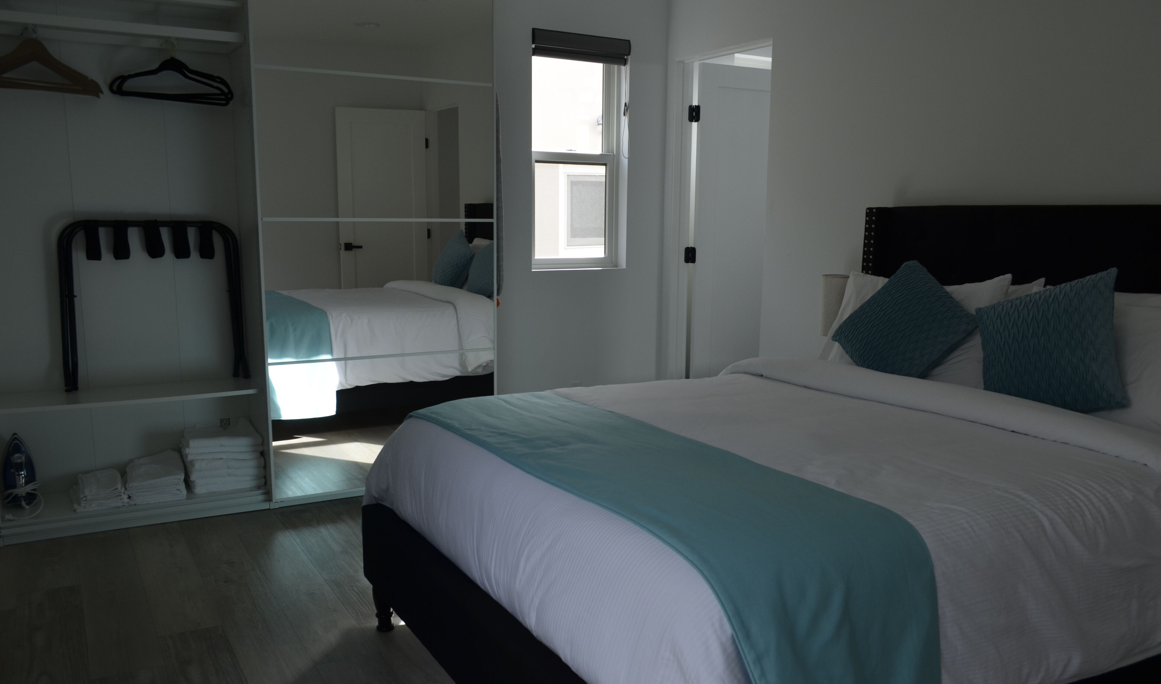 Deluxe House | 2 bedrooms, Egyptian cotton sheets, premium bedding, down comforters
