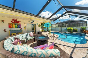 Pool - Margaritaville - 3/2 w/ Private POOL & GOLF CART in The Village of Amelia (The Villages)