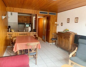 Apartment | Living room - Apartment in Chatel With ski Locker (Chatel)