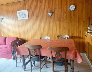 Lägenhet | Restauranger