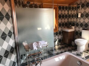 Bathroom - Green Mansion (Istanbul)