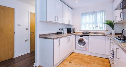 3br-sleeps6-garden-bbq-freeparking-pets