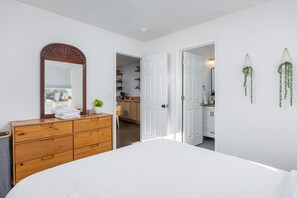 3 habitaciones, escritorio, cuna de viaje y wifi gratis