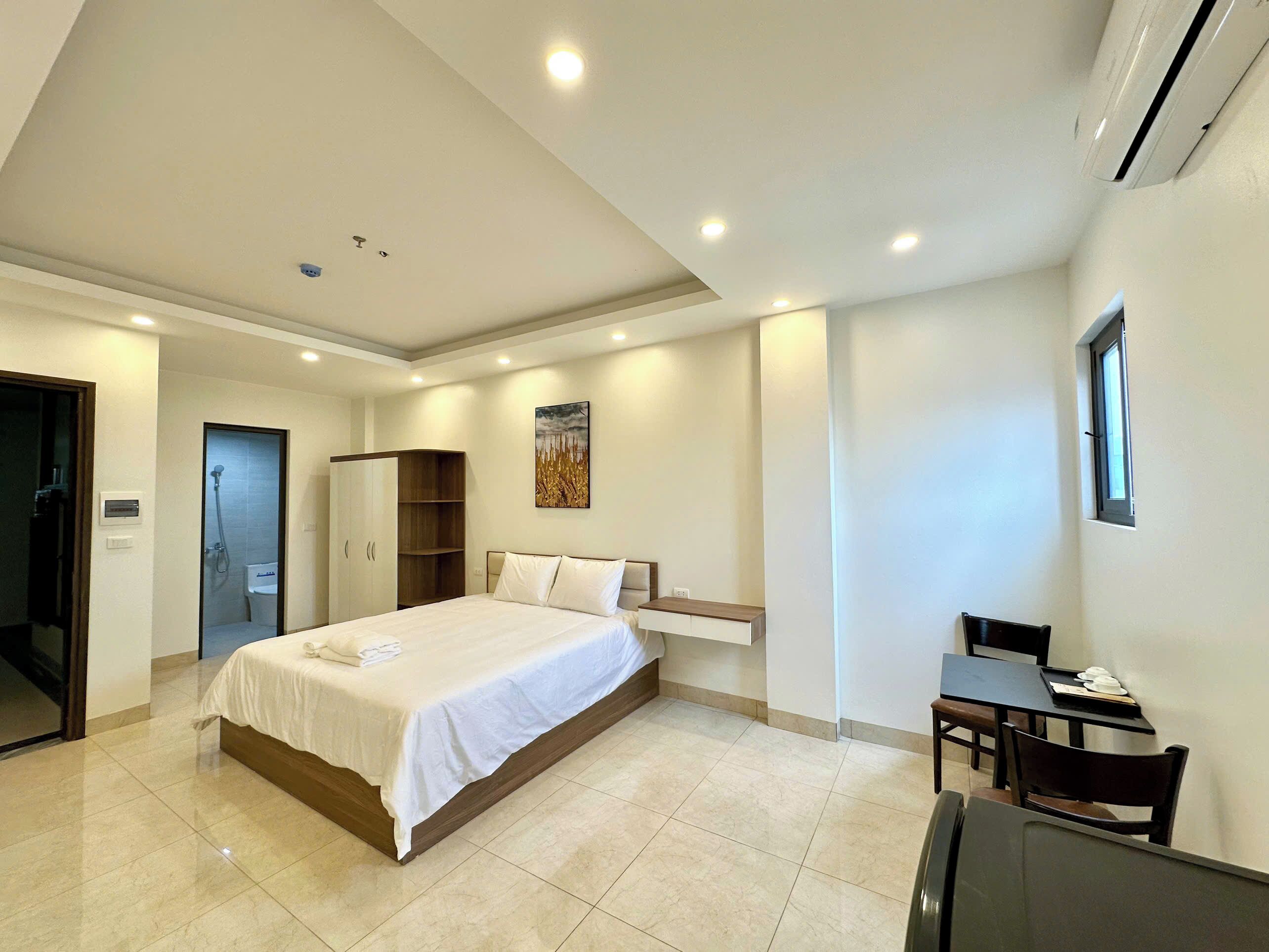 Superior Apartment, City View | Premium bedding, individually decorated, individually furnished, desk