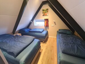 2 bedrooms, free WiFi, bed sheets - Bungalowpark Simpelveld - Alpha 87 (Simpelveld)