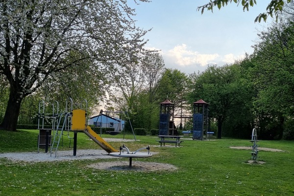 Bungalowpark Simpelveld - Castra 40 EEZZ Spielplatz