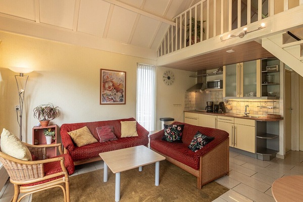 Bungalowpark Simpelveld - Delta 113 EEZZ Wohnzimmer Küche Esstisch