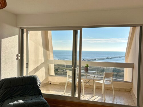 Studio with Beautiful Sea View - Pets Welcome
